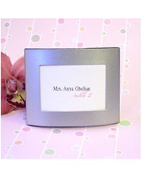 Curved Place Card Frame